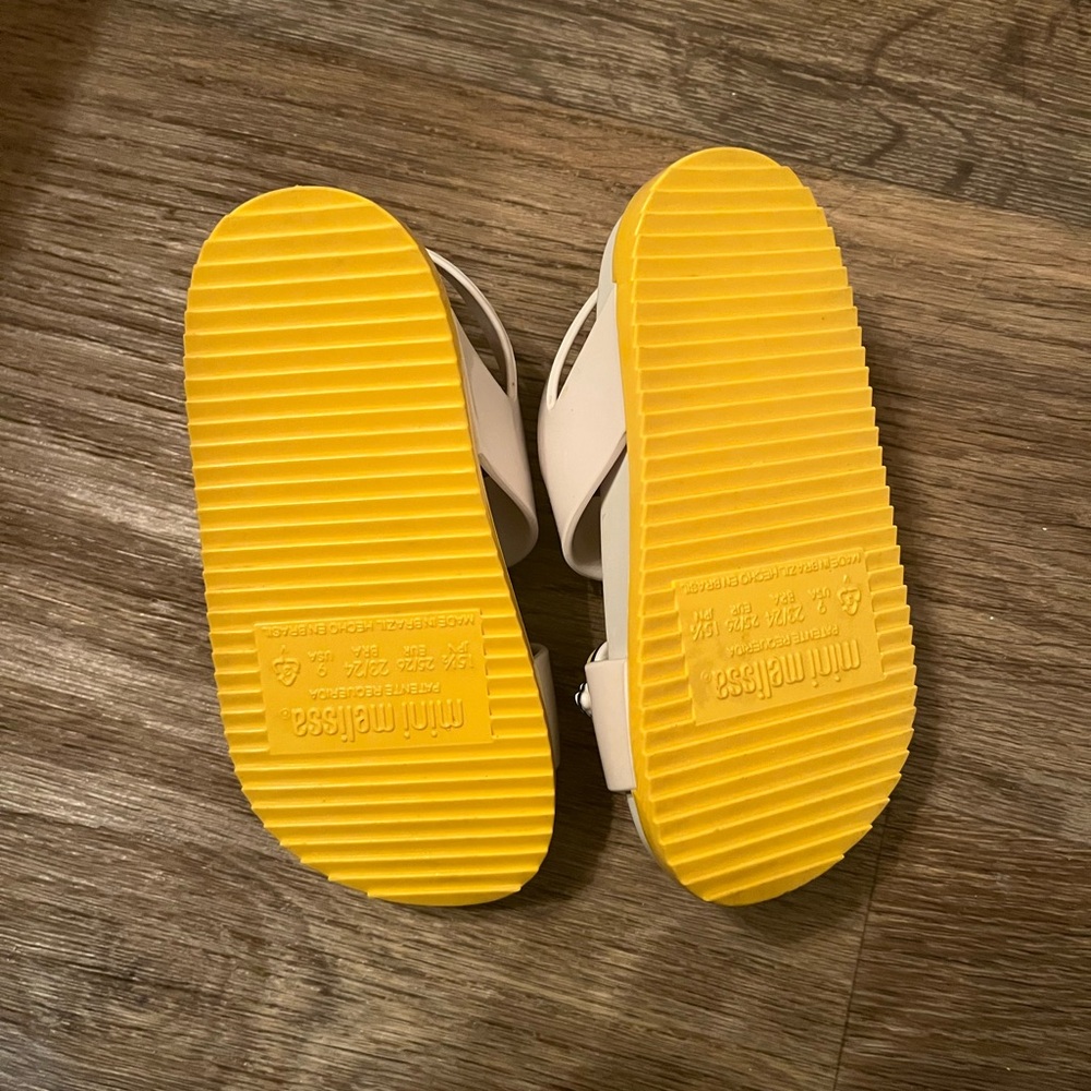 Mini Melissa Mickey and Minnie Sandals - White, Red, Yellow, Black - Picture 4 of 5